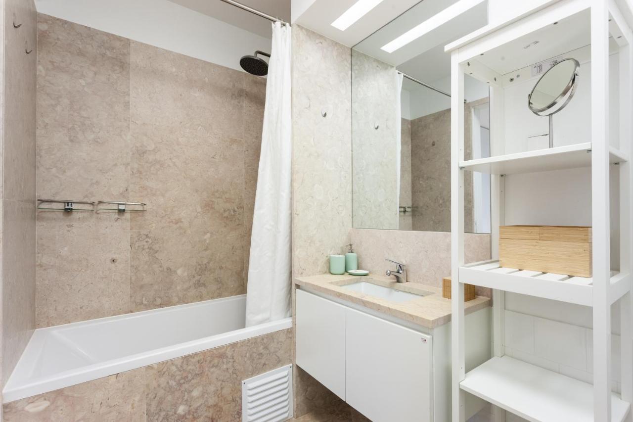 Flh Chiado Amazing Flat Apartment ลิสบอน ภายนอก รูปภาพ